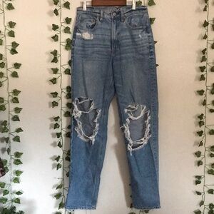 American Eagle Distressed Blue Women's Jeans